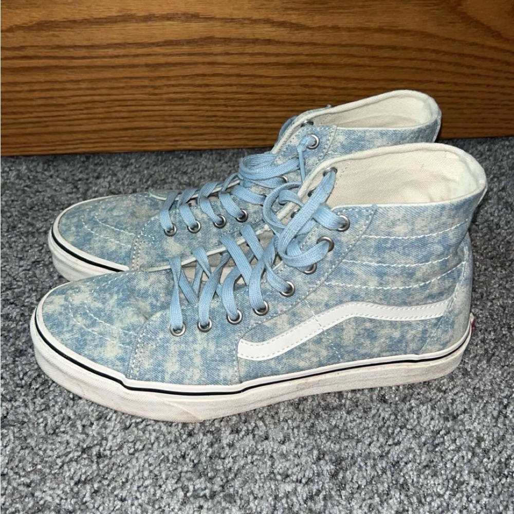 Men’s Blue/White Vans